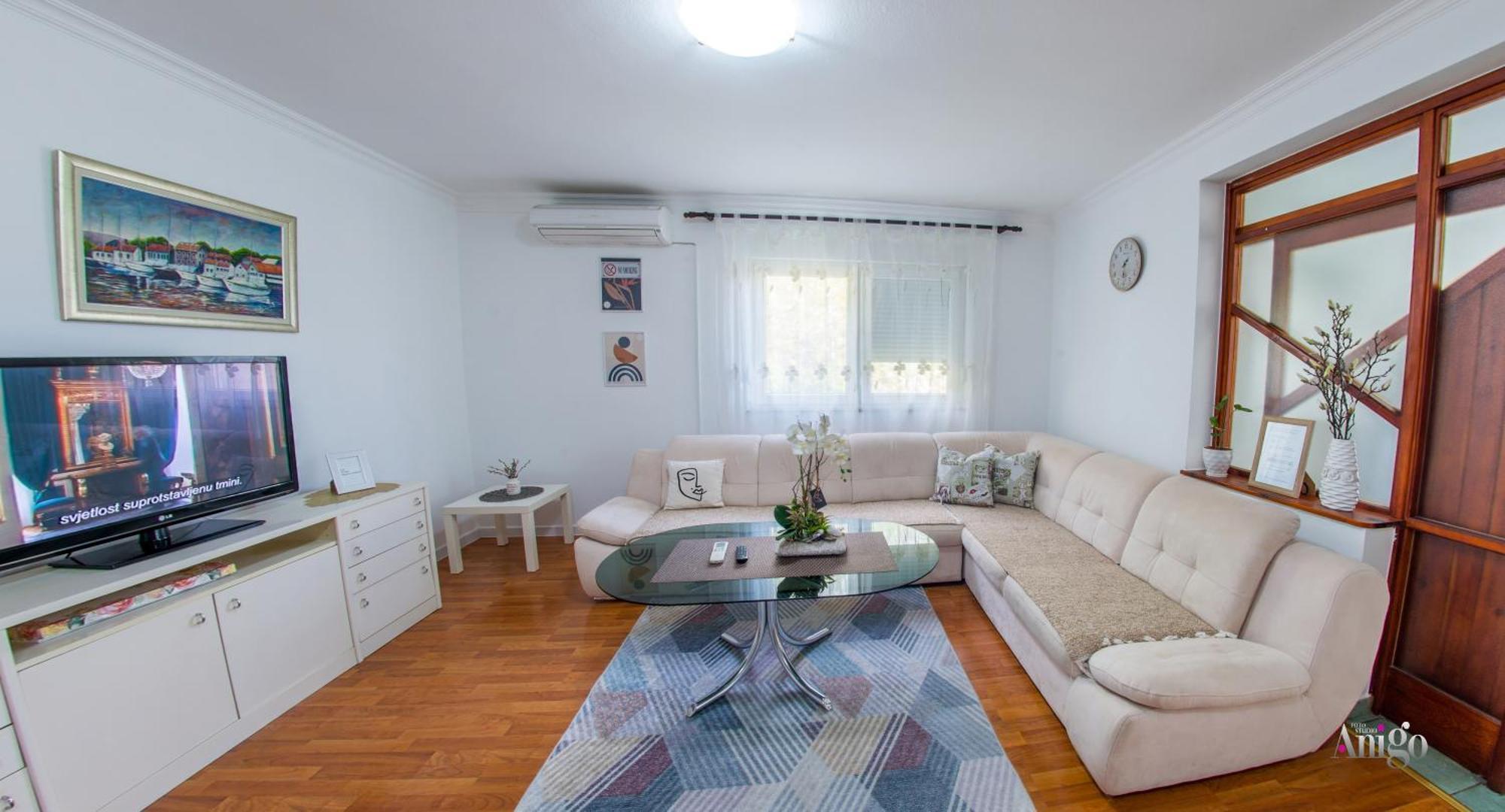 Bega Apartman Mostar Exteriör bild